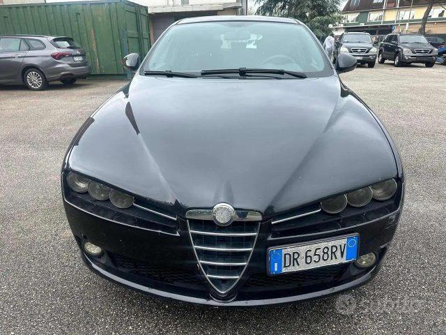 ALFA ROMEO 159 1.9 JTDm 16V Sportwagon Distinctive