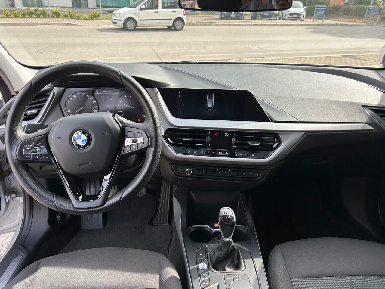 BMW 116d 5 porte Business Advantage 2020
