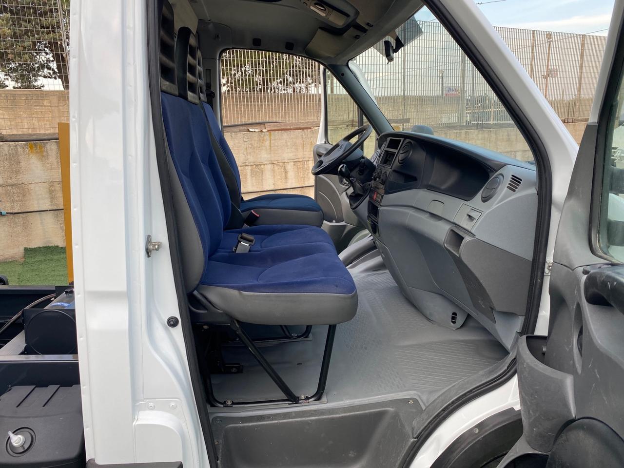 Iveco Daily 35C12 Ribaltabile Trilaterale Clima