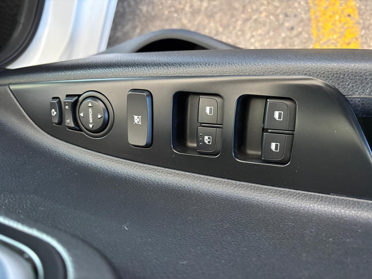 Kia Rio 1.0 T-GDi 12V 74KW 101CV Cool NEOPATENTATO