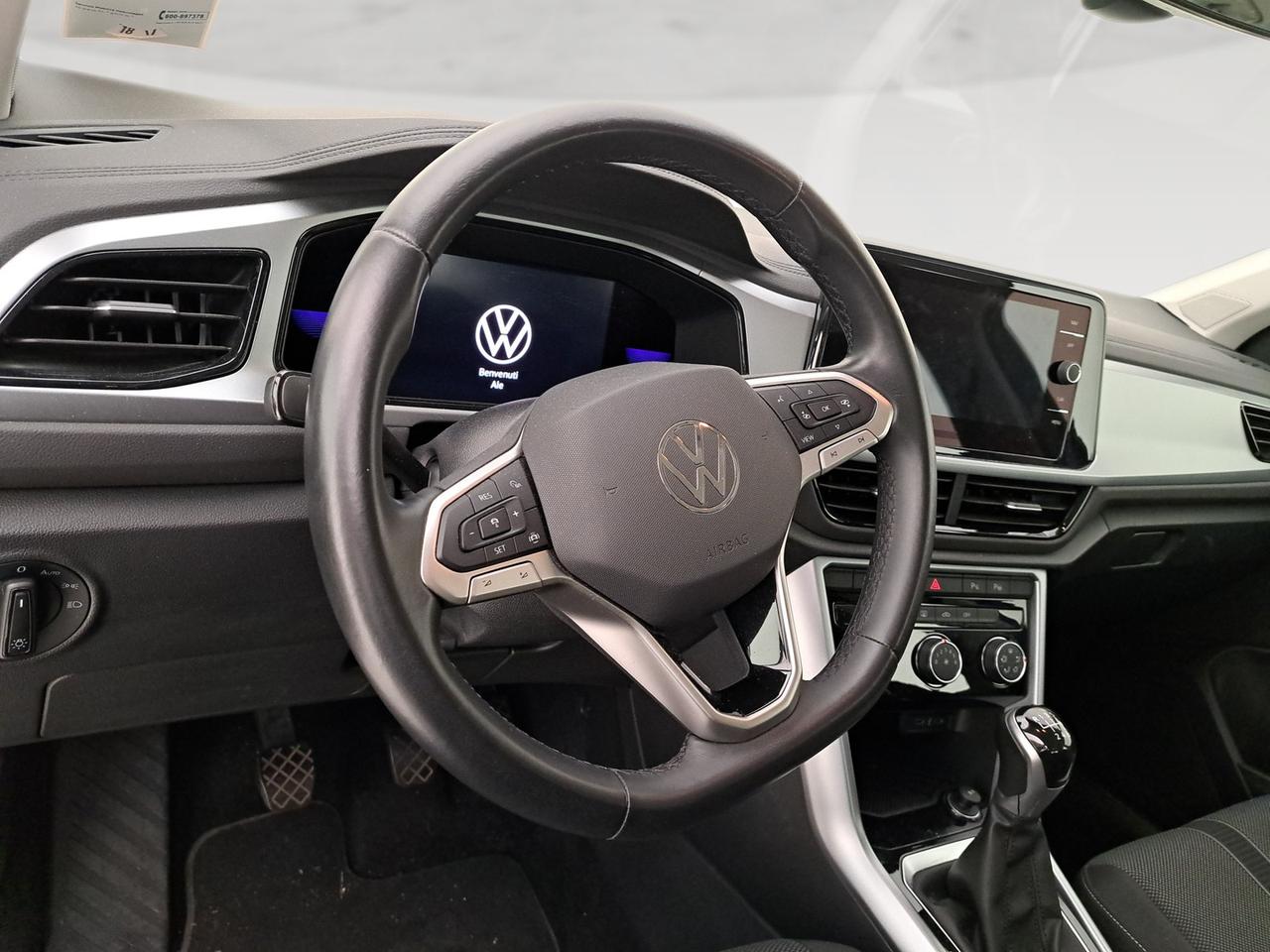 Volkswagen T-Roc 1.0 tsi life 110cv