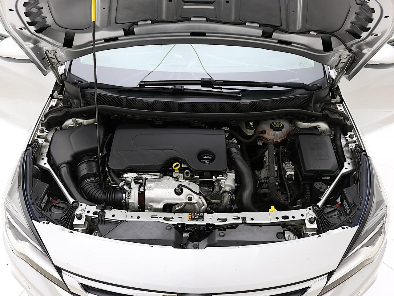 Opel Astra 1.6 CDTi 110CV Sports Tourer Innovation