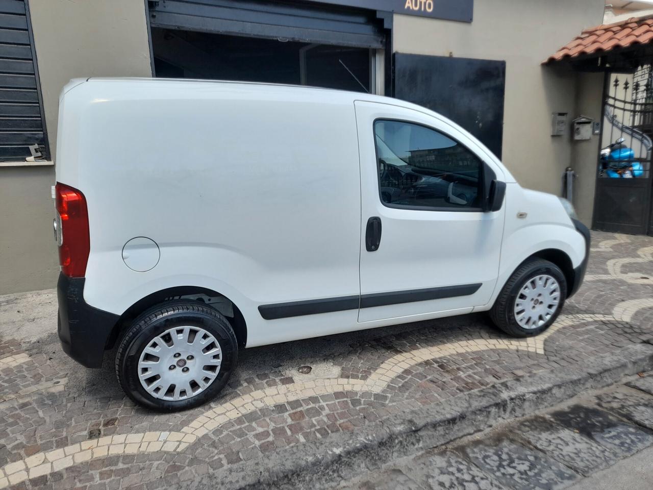 FURGONE BENZ/METANO
