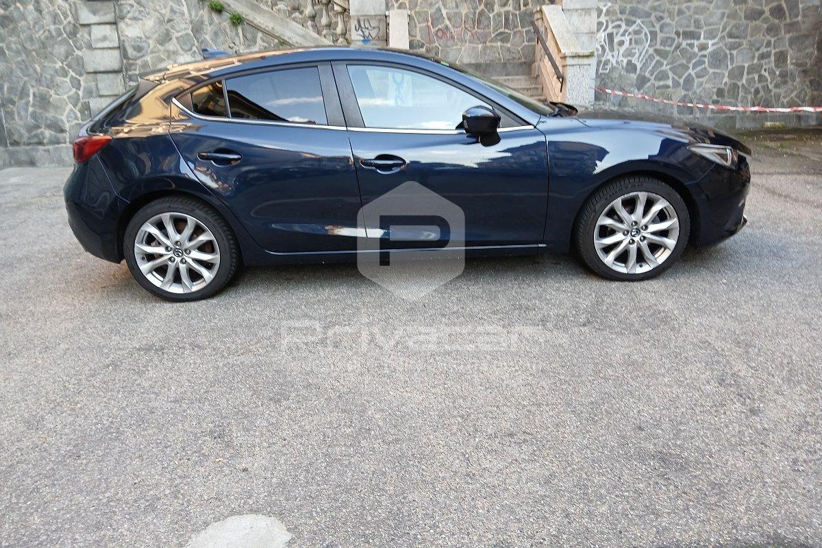 MAZDA Mazda3 1.5 Skyactiv-D Exceed