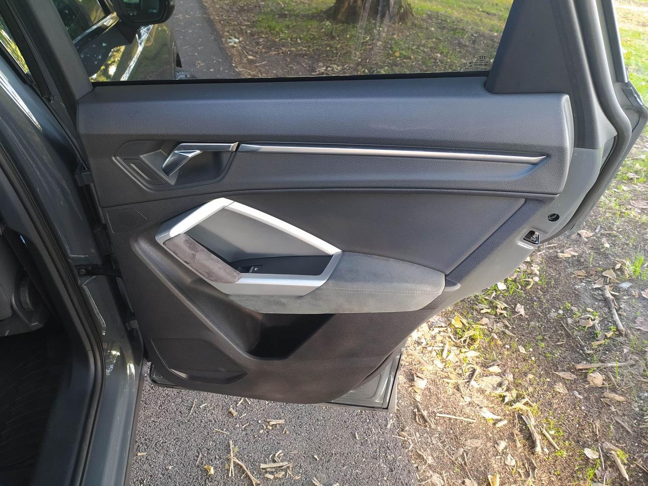 Audi Q3 Business 2.0 35 TDI #7170