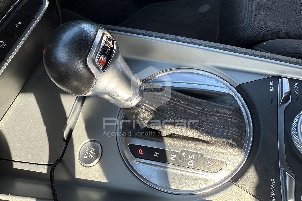AUDI TT Roadster 1.8 TFSI S tronic S line