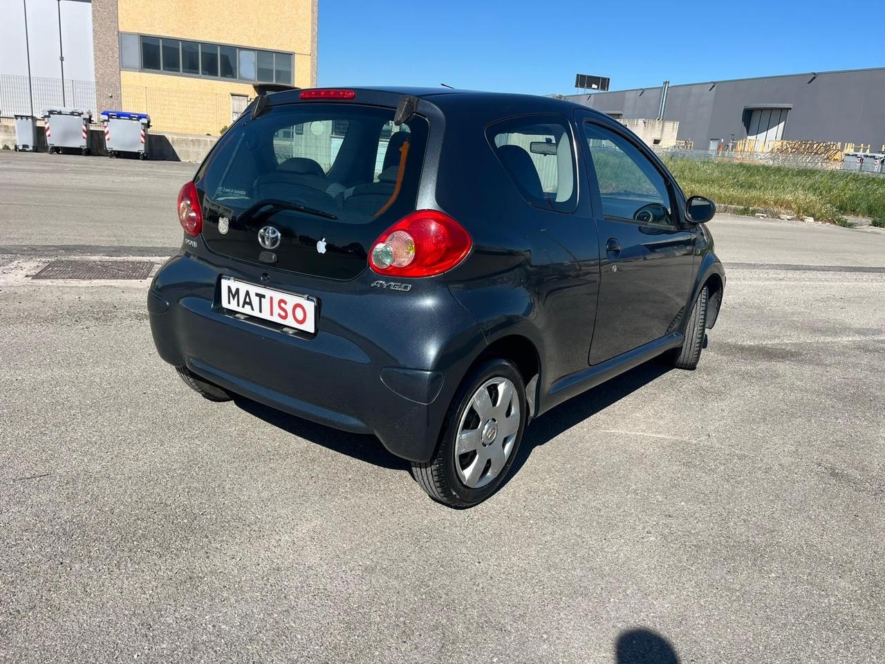 Toyota Aygo 1.0 12V VVT-i 3 porte 142000 KM