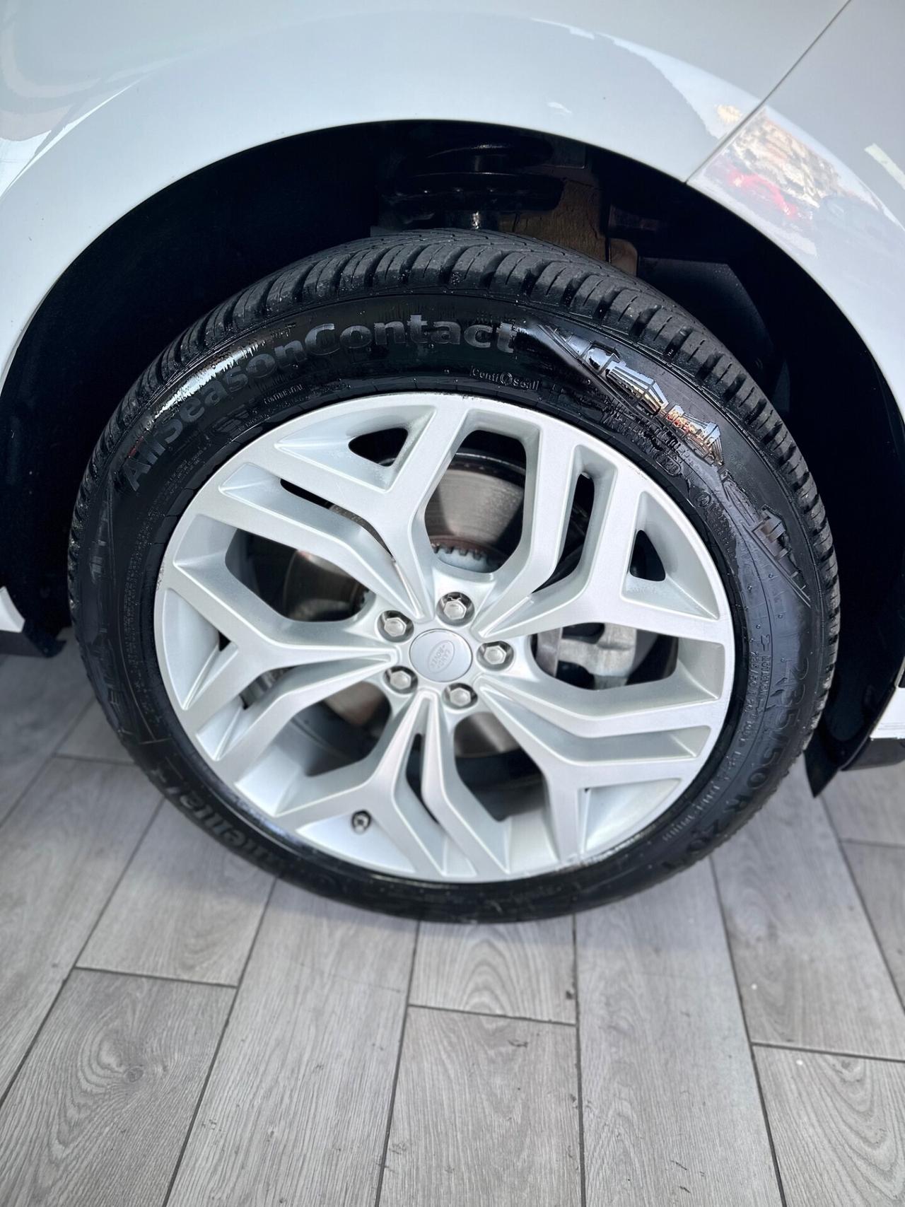 Land Rover Range Evoque 2.0D I4 240 CV AWD Auto R-Dynamic HSE