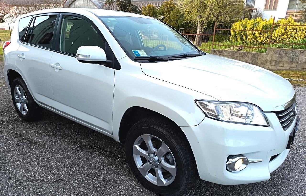 GARANZIA 24 MESI unicoproprietario Toyota RAV 4 PERMUTE Finanziabile