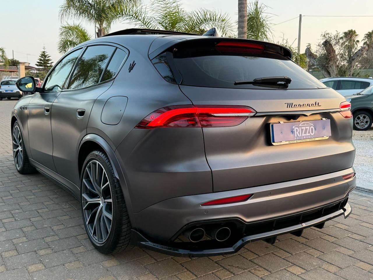 Maserati Grecale MHEV 330 CV AWD Modena Tetto Sonos Faber Grigio Lava