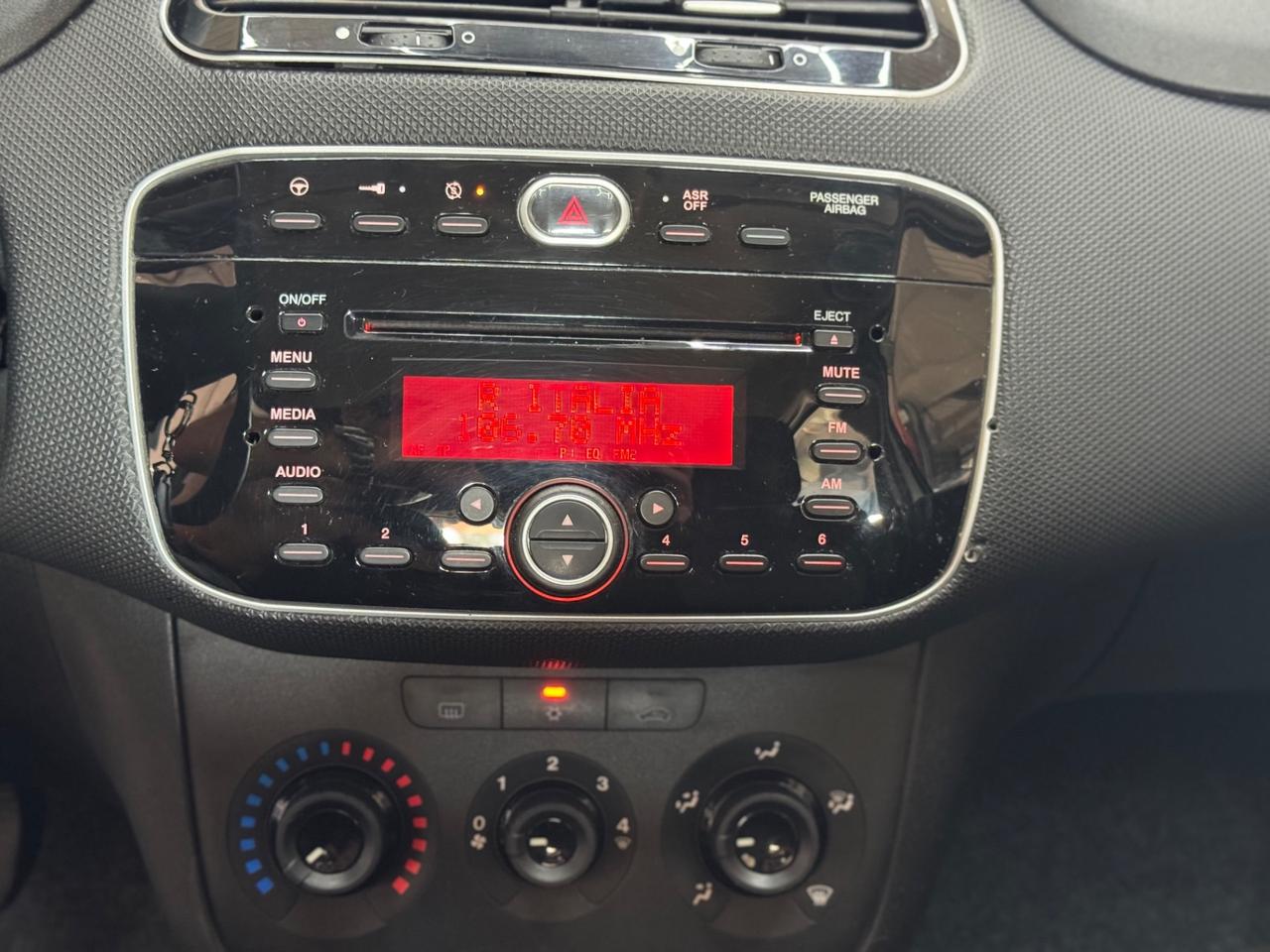 Fiat Punto 1.3 MJT 95CV 5porte Van 4Posti Autocarro