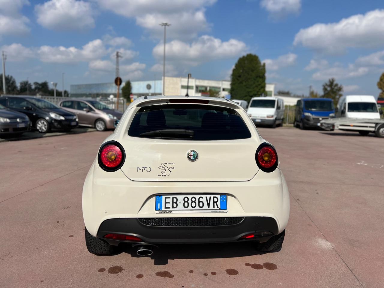 Alfa Romeo MiTo 1.3 JTDm-2 95 CV S&S Distinctive Sport Pack
