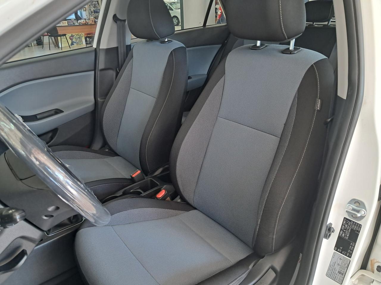 Hyundai i20 1.2 5 porte Classic 49000km