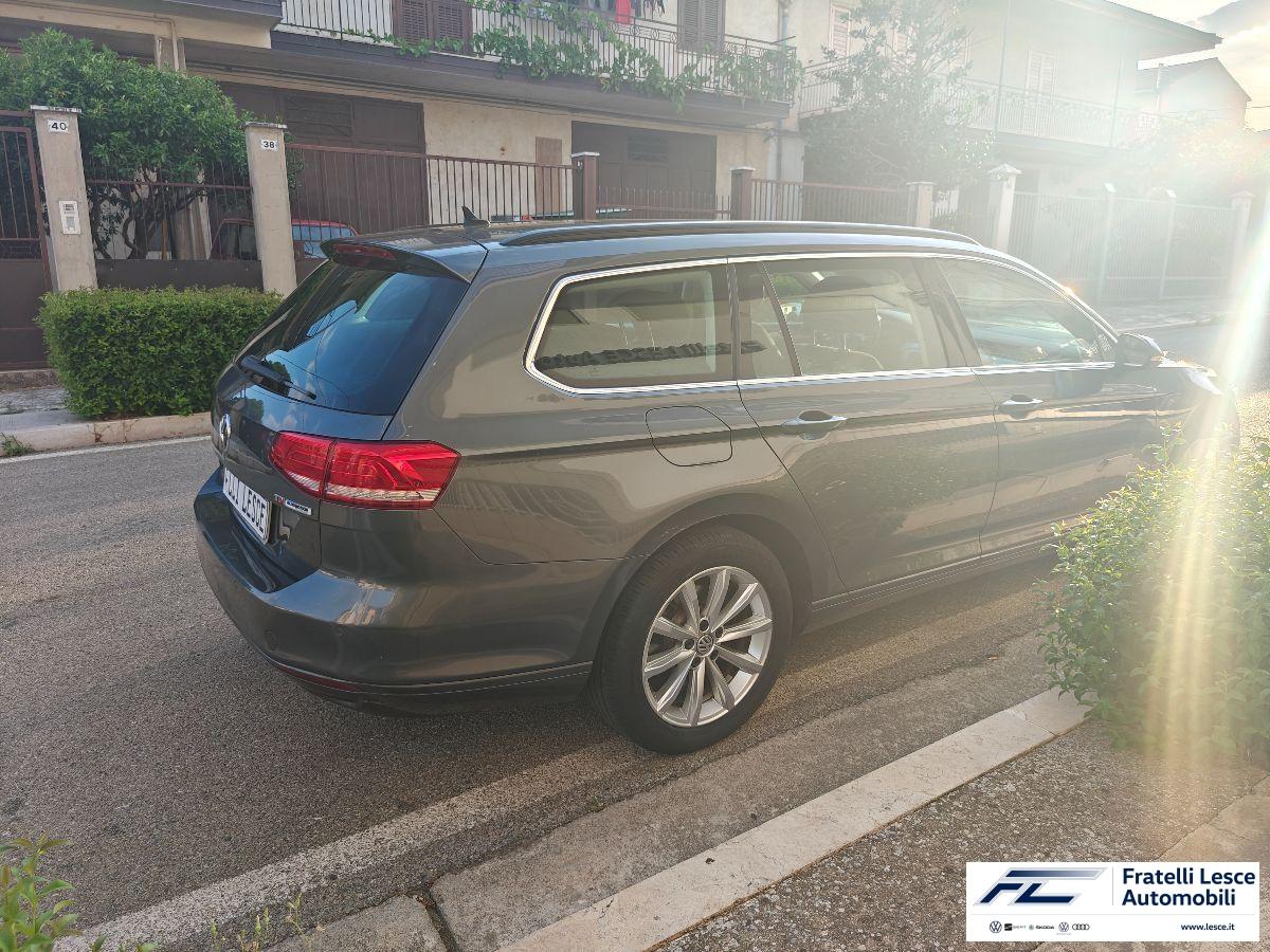Volkswagen - Passat Variant 1.6 tdi 120cv DSG Business (Pronta Consegna!!!)