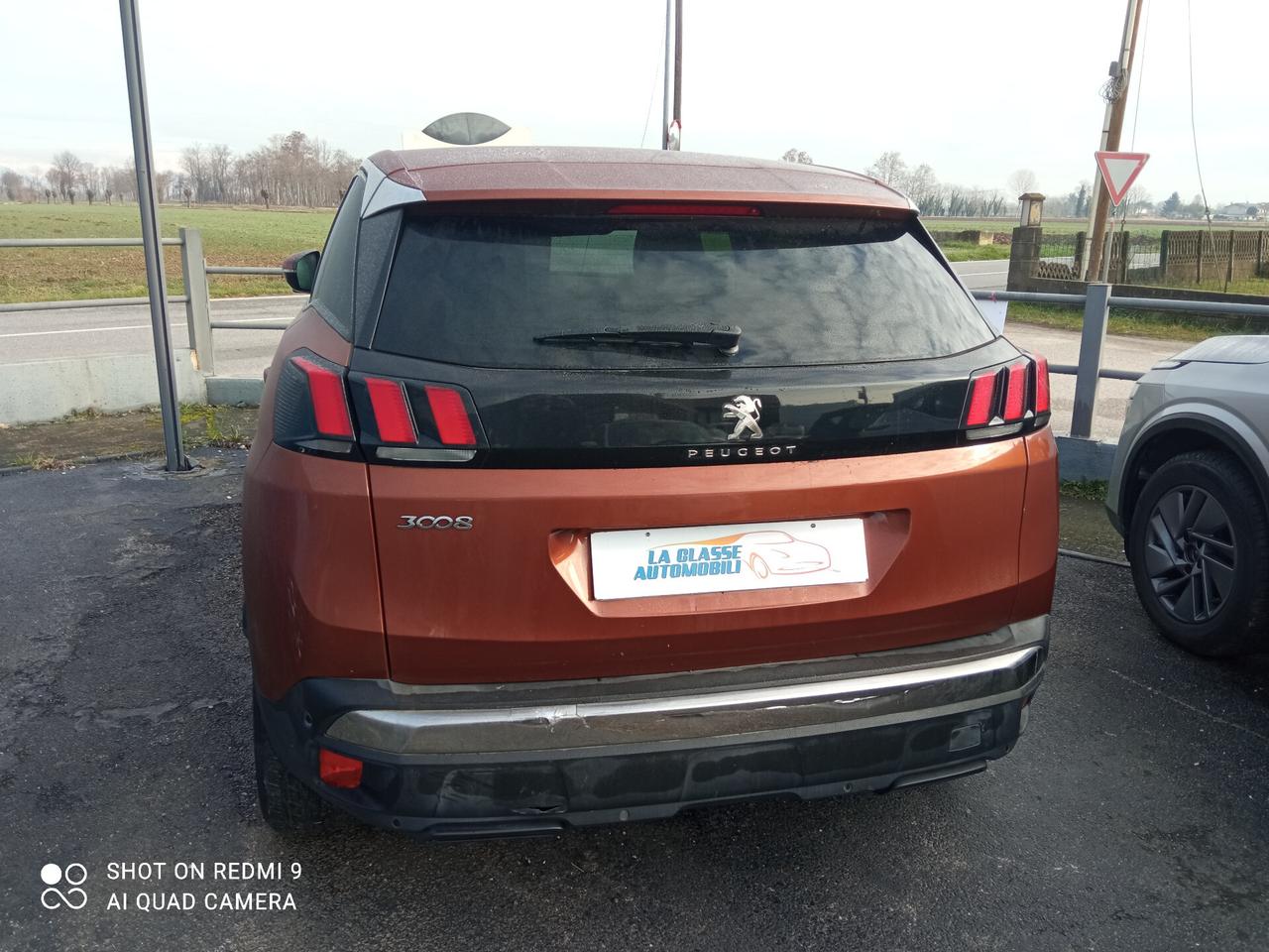 Peugeot 3008 1.2 PureTech 130CV S&S 5P Allure