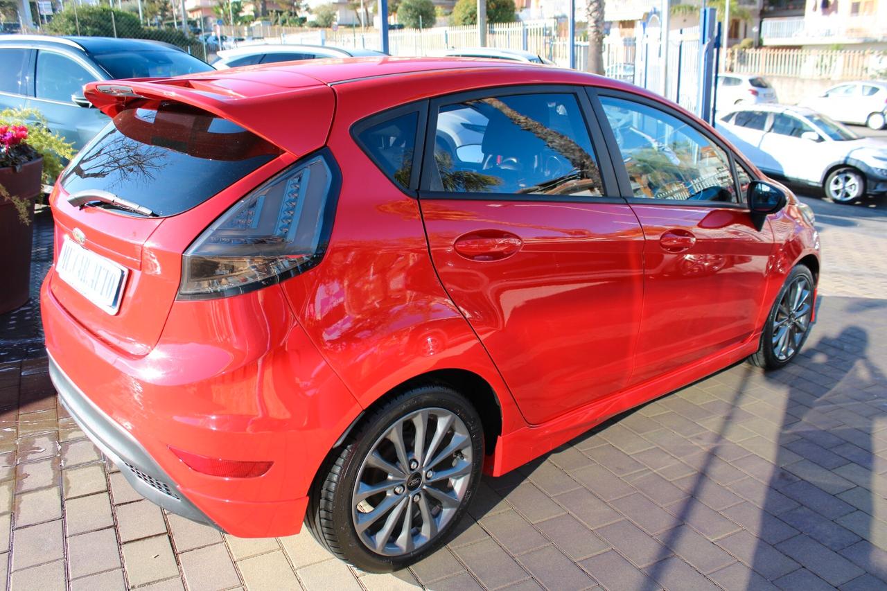 Ford Fiesta 1.5 TDCi 95CV 5 porte ST-Line