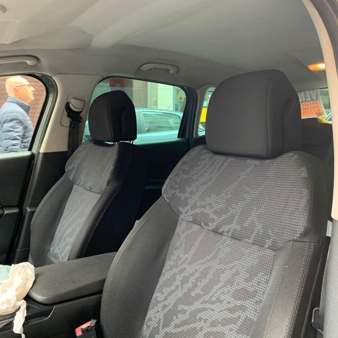 Peugeot 3008 1.6 HDi 112CV