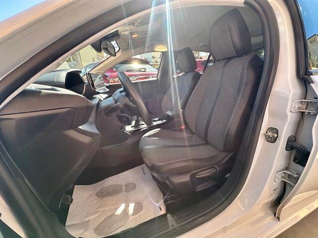 Peugeot 208 ALLURE 08/25 11.800KM PARI NUOVO