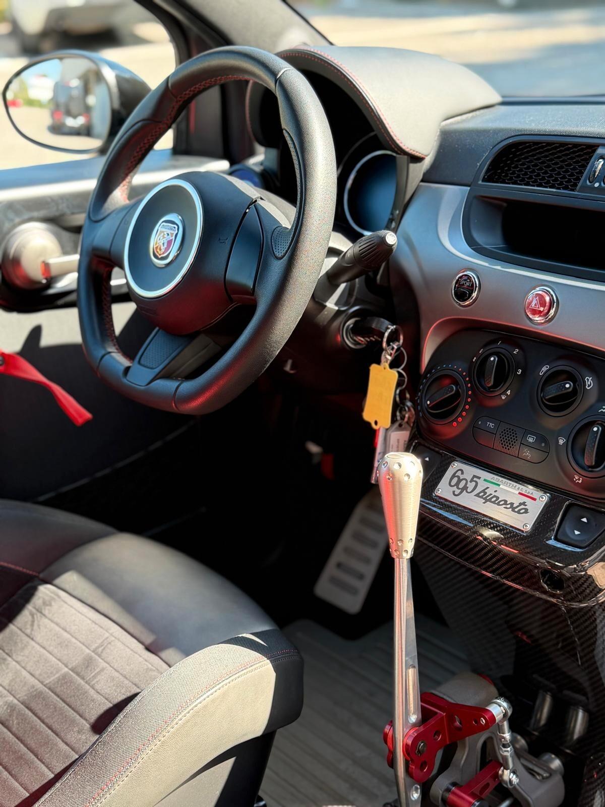 Abarth 695 1.4 Turbo T-Jet 190 CV Biposto