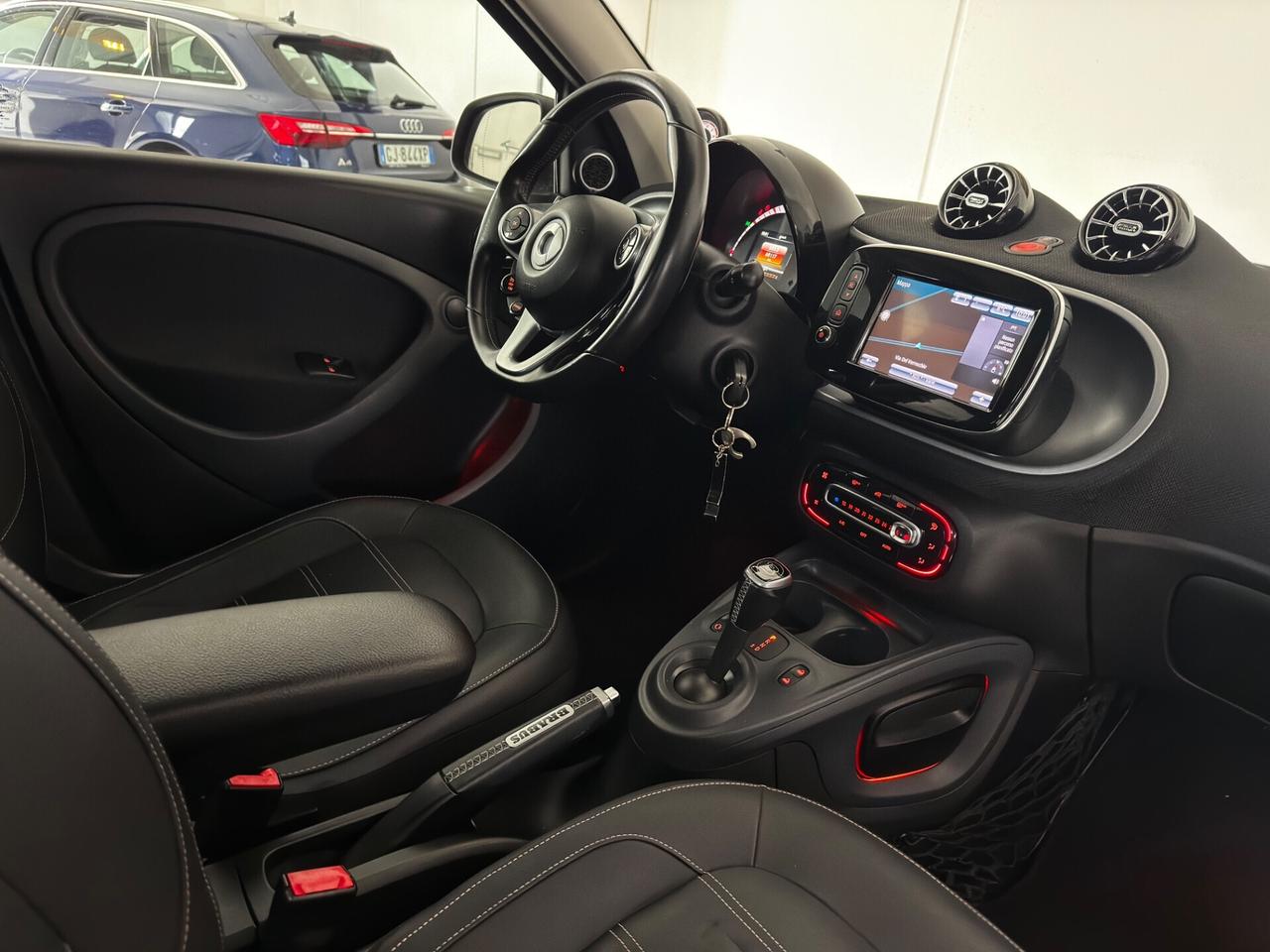 Smart ForFour 90 0.9 Turbo twinamic JBL BRABUS