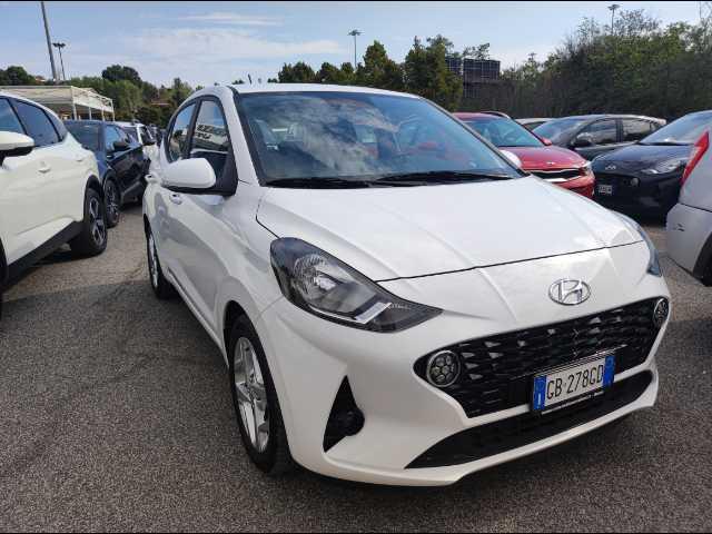 HYUNDAI i10 III 2020 - i10 1.0 mpi Tech Connect Pack