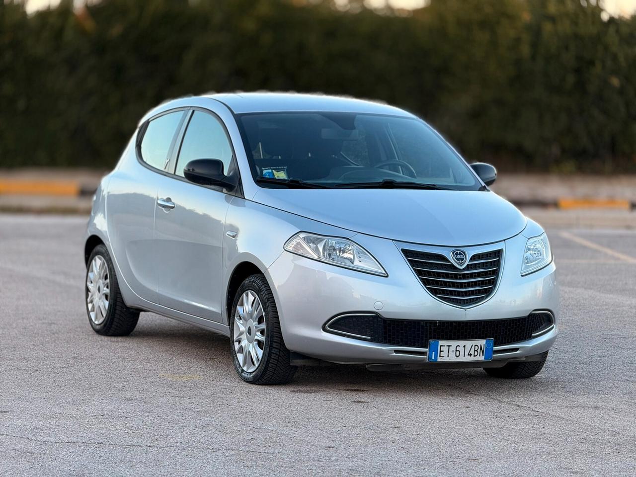 Lancia Ypsilon GARANZIA 12 MESI