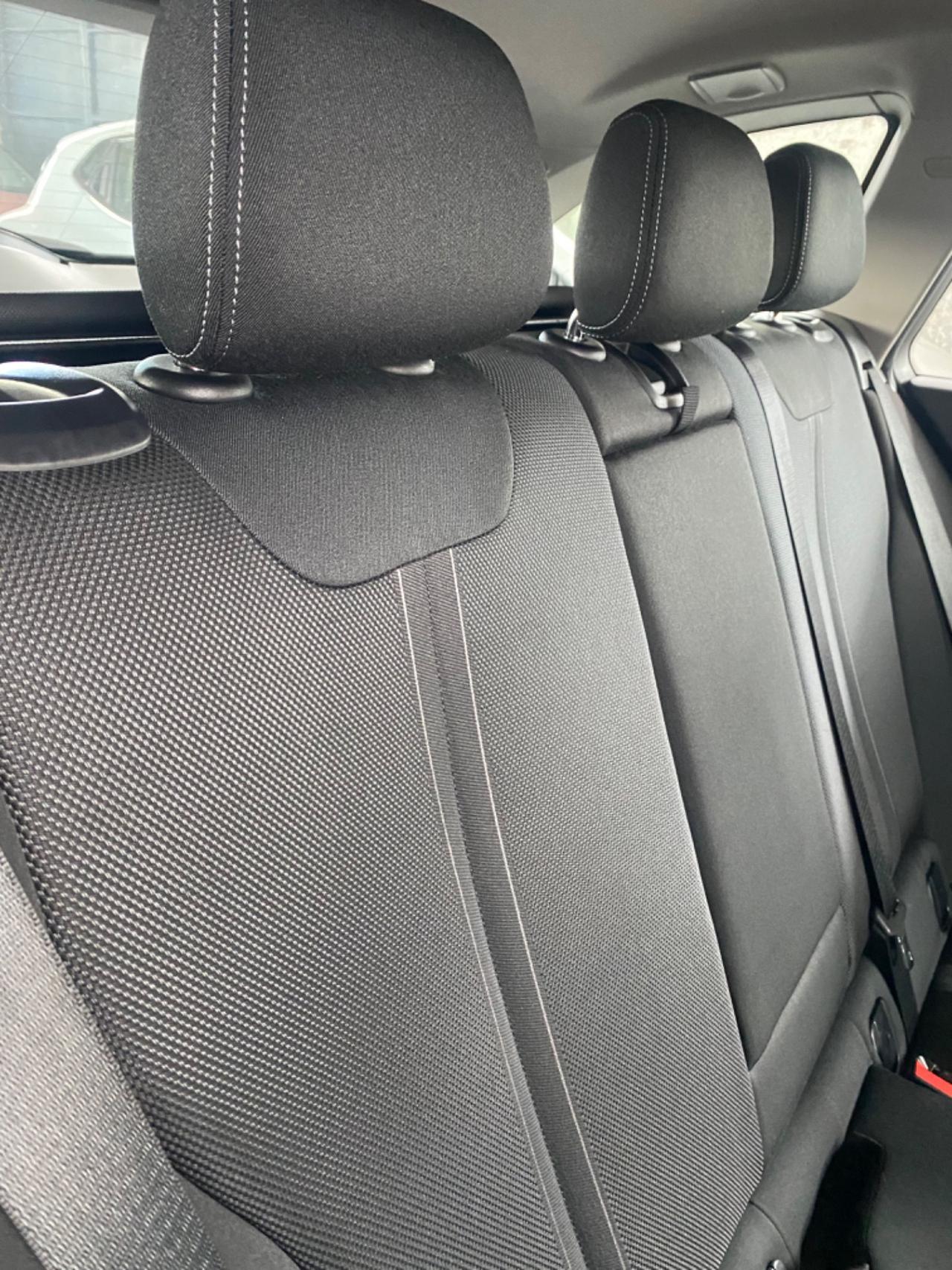 Bmw 318d Fine 2015 Full Navi Led