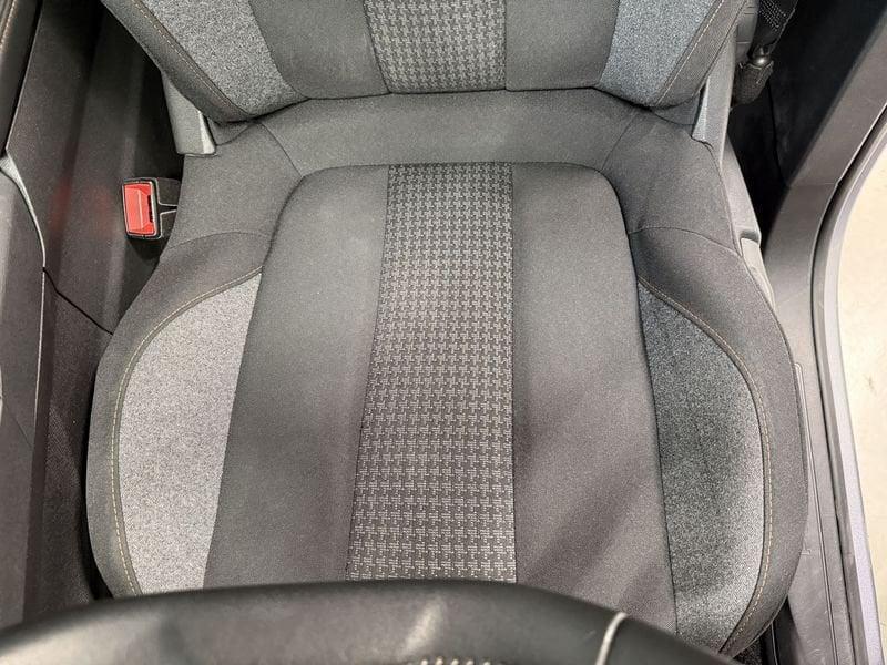 Peugeot 5008 5008 1.2 PureTech Active s&s 130cv 7Pt