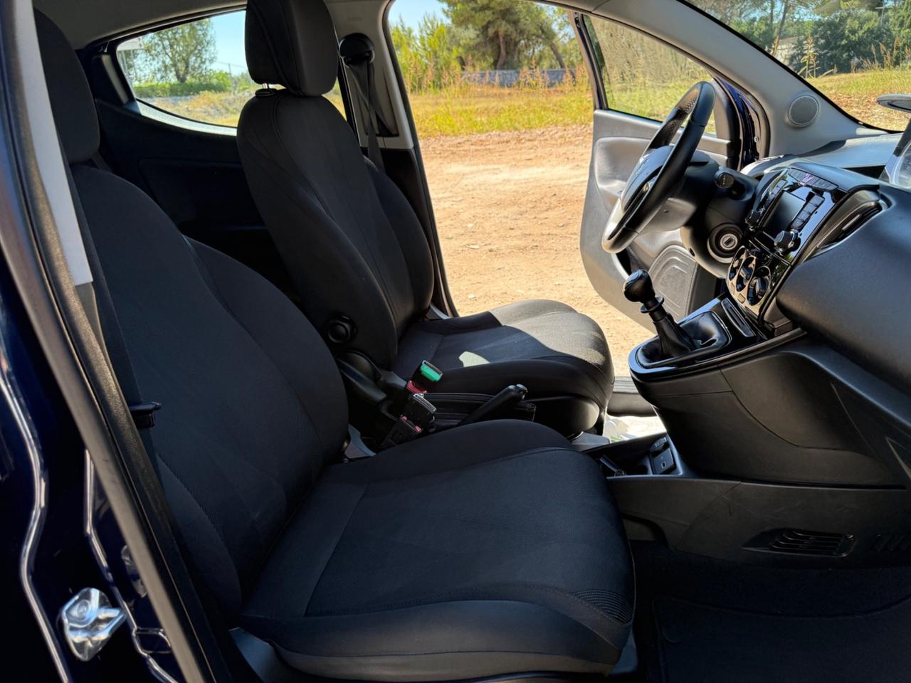 Lancia Ypsilon 1.2 69 CV 5 porte GPL Ecochic Gold