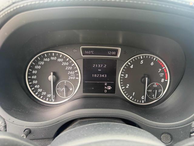 MERCEDES-BENZ B 180 BlueEFFICIENCY Premium senza nessun lavoro da fare