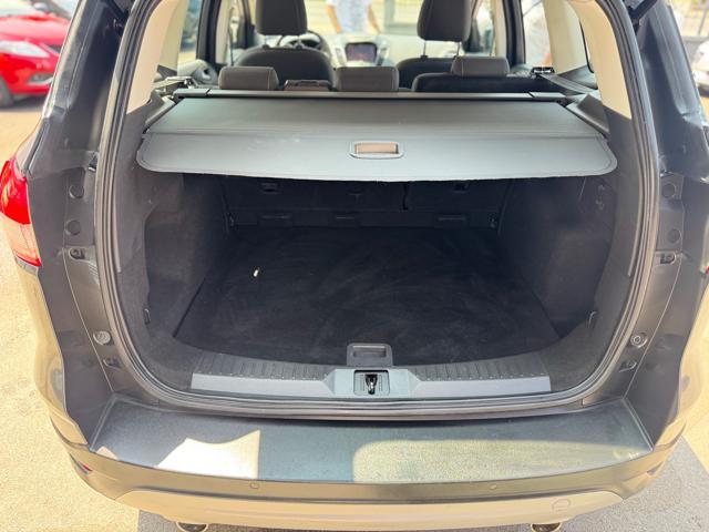 FORD Kuga 2.0 TDCI 120 CV S&S 2WD Titanium