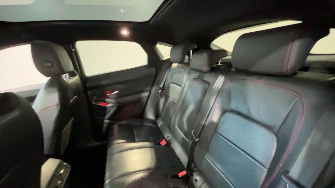 Jaguar E-Pace 2.0D 150 CV R-Dynamic S