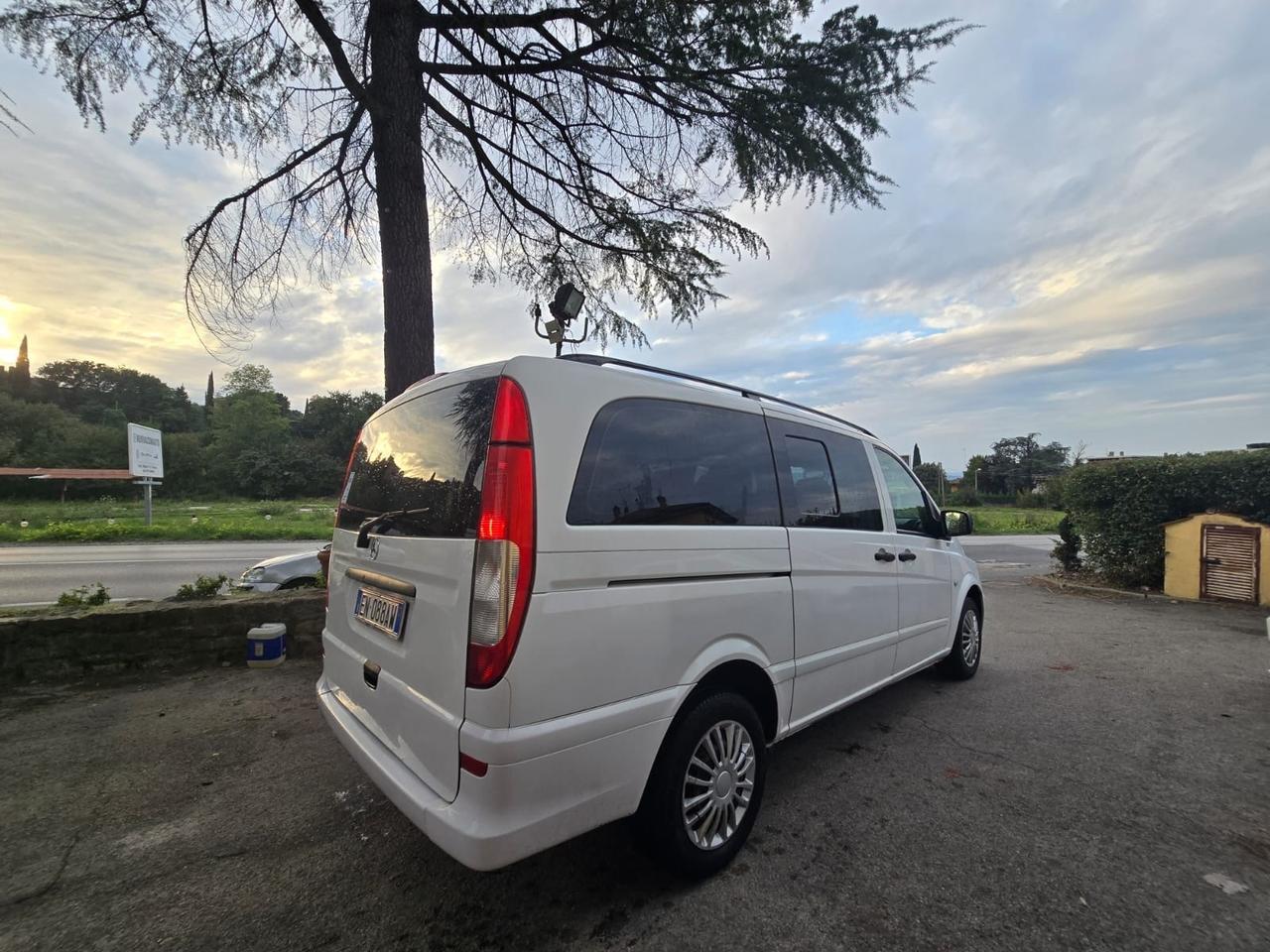 Mercedes-benz Vito 2.2 113 CDI Kombi Crew Long