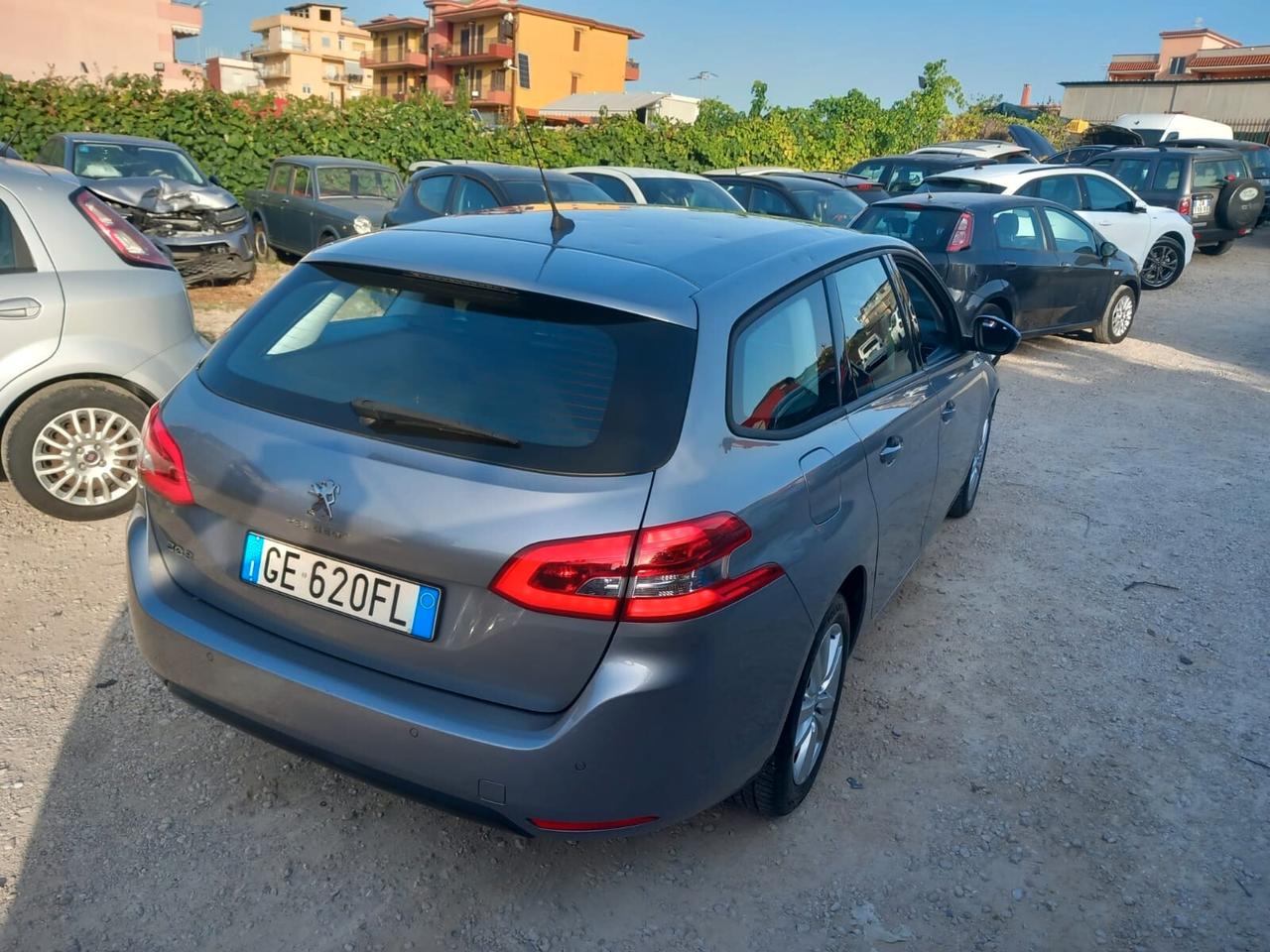 Peugeot 308 BENZINA 1.2