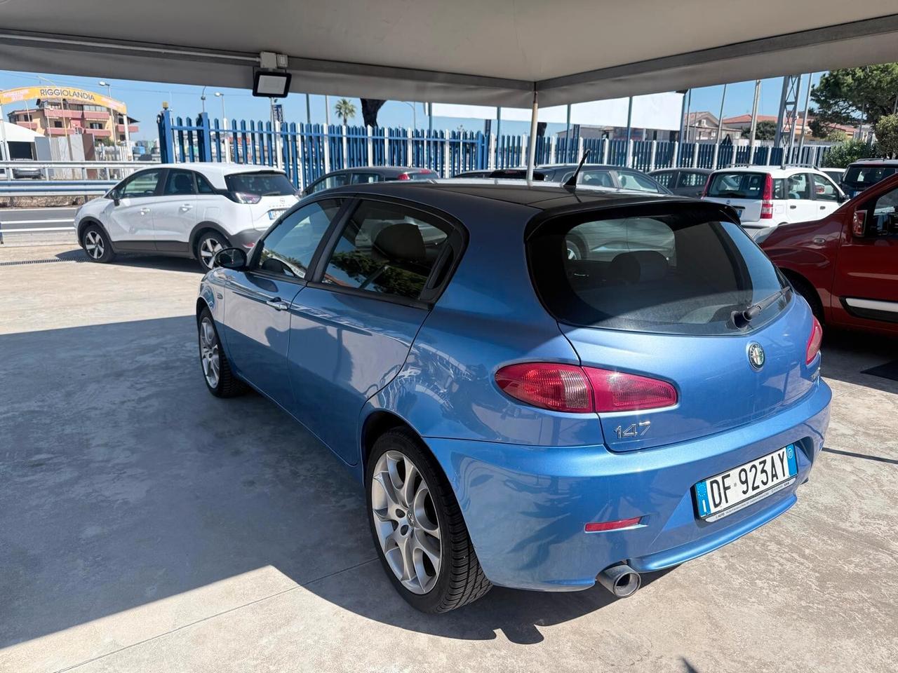Alfa Romeo 147 1.6 16V TS (105) 5 porte Black Line