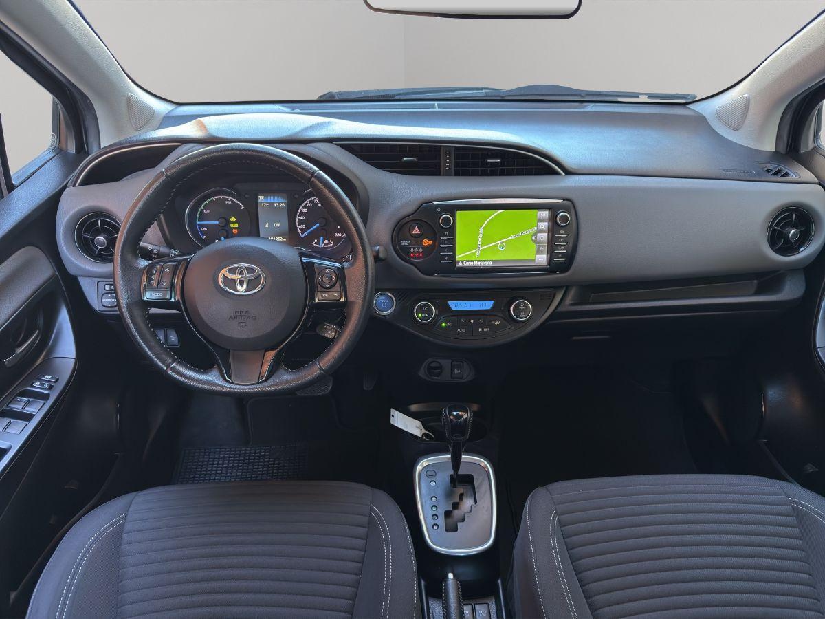 TOYOTA - Yaris - 1.5 Hybrid 73CV 5p.Trend "Platinum Ed."