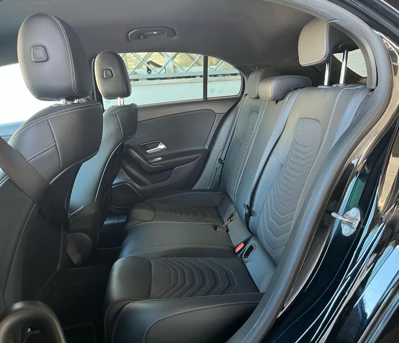 Mercedes-benz A 180 d Automatic Premium