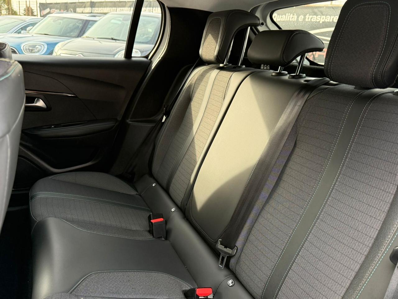 Peugeot 208 2023 PureTech 100 Stop&Start Allure AUTOMATICA
