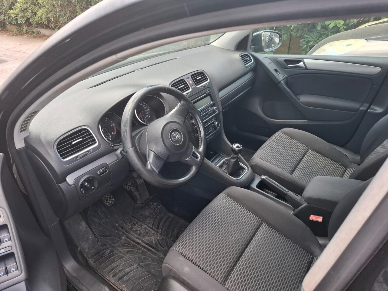 Volkswagen Golf 1.6 tdi