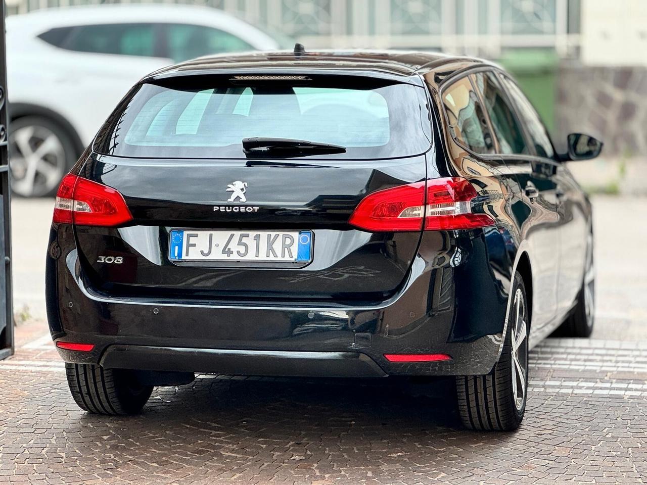 Peugeot 308 BlueHDi 120 S&S SW Allure