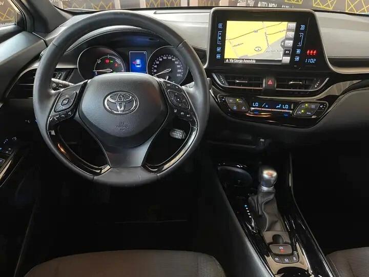 Toyota C-HR 1.8 Hybrid E-CVT Lounge