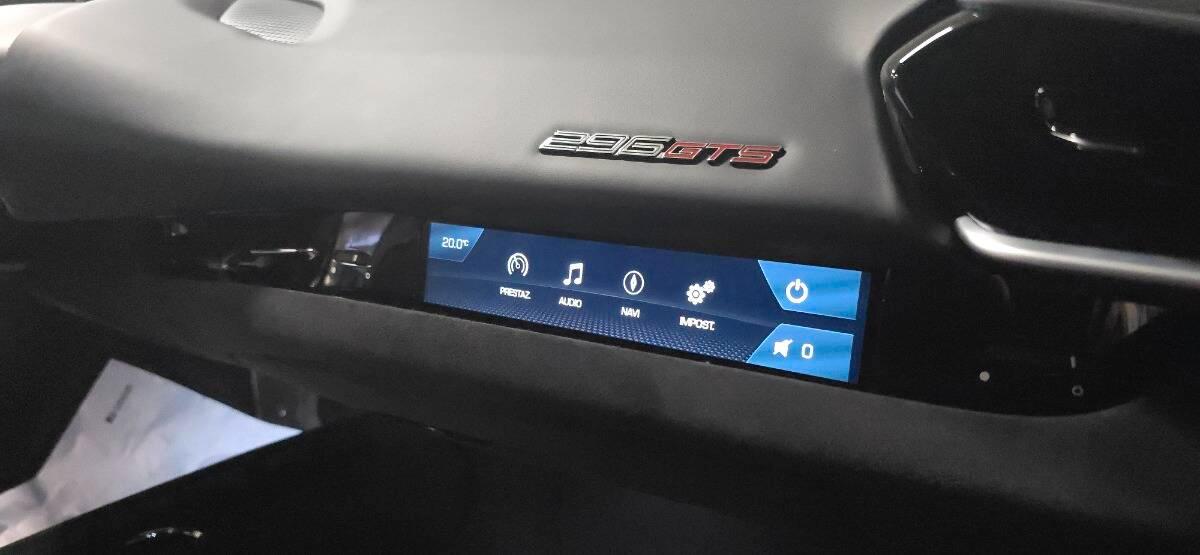 Ferrari 296 GTS *NUOVA - DEMO EXTRACAMPIONARIO *