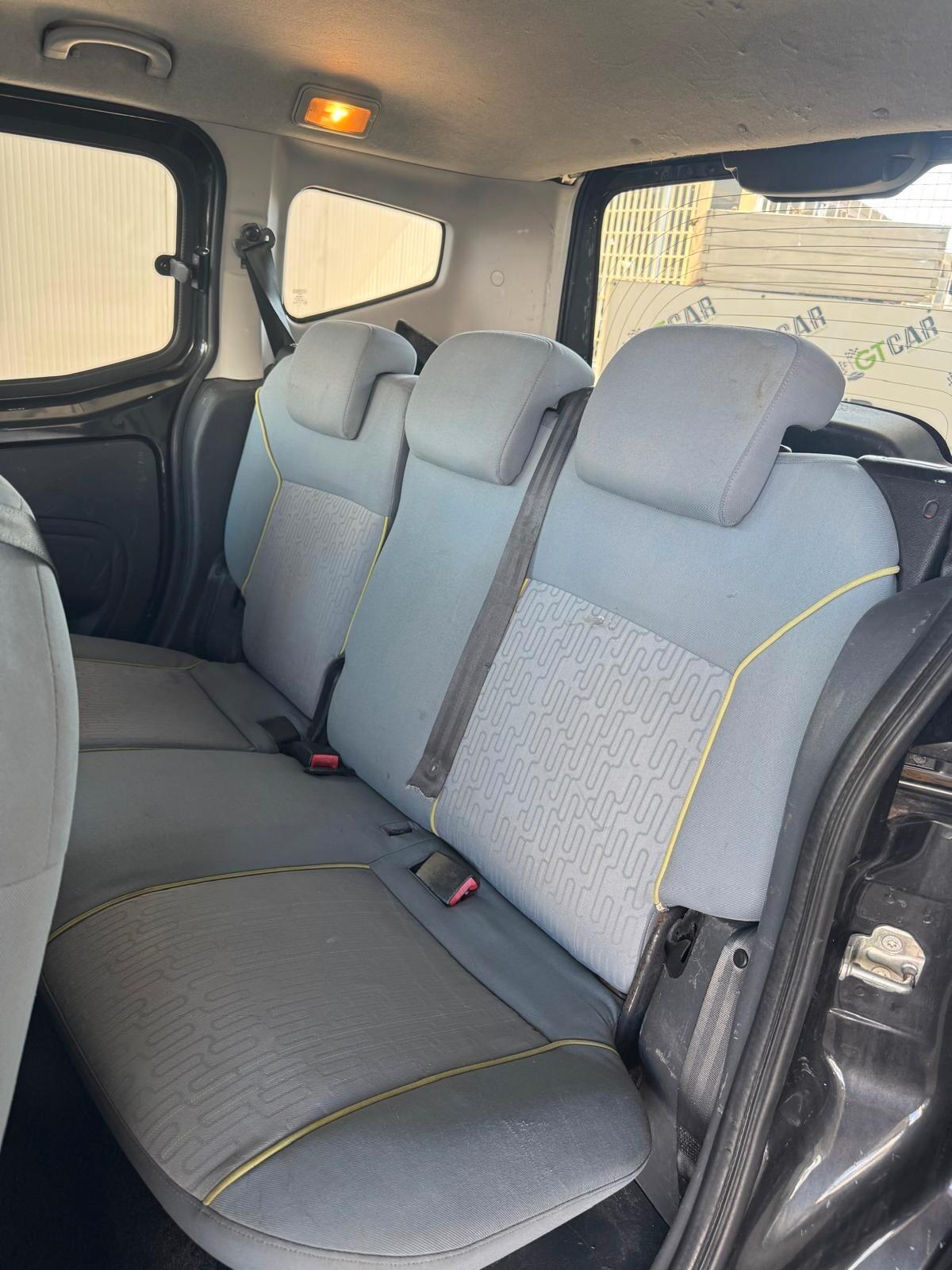 Peugeot Bipper Tepee Mix 1.4 HDi 70CV Premium