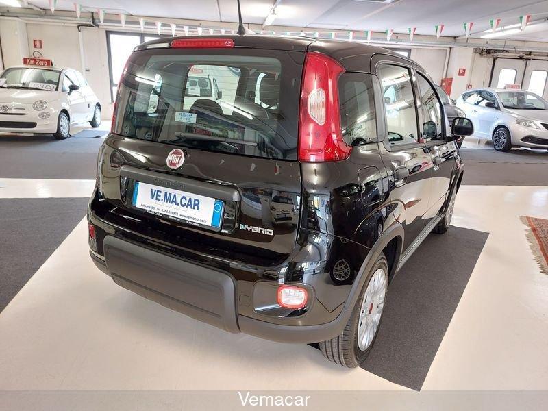 FIAT Panda 1.0 FireFly Hybrid con Radio BT