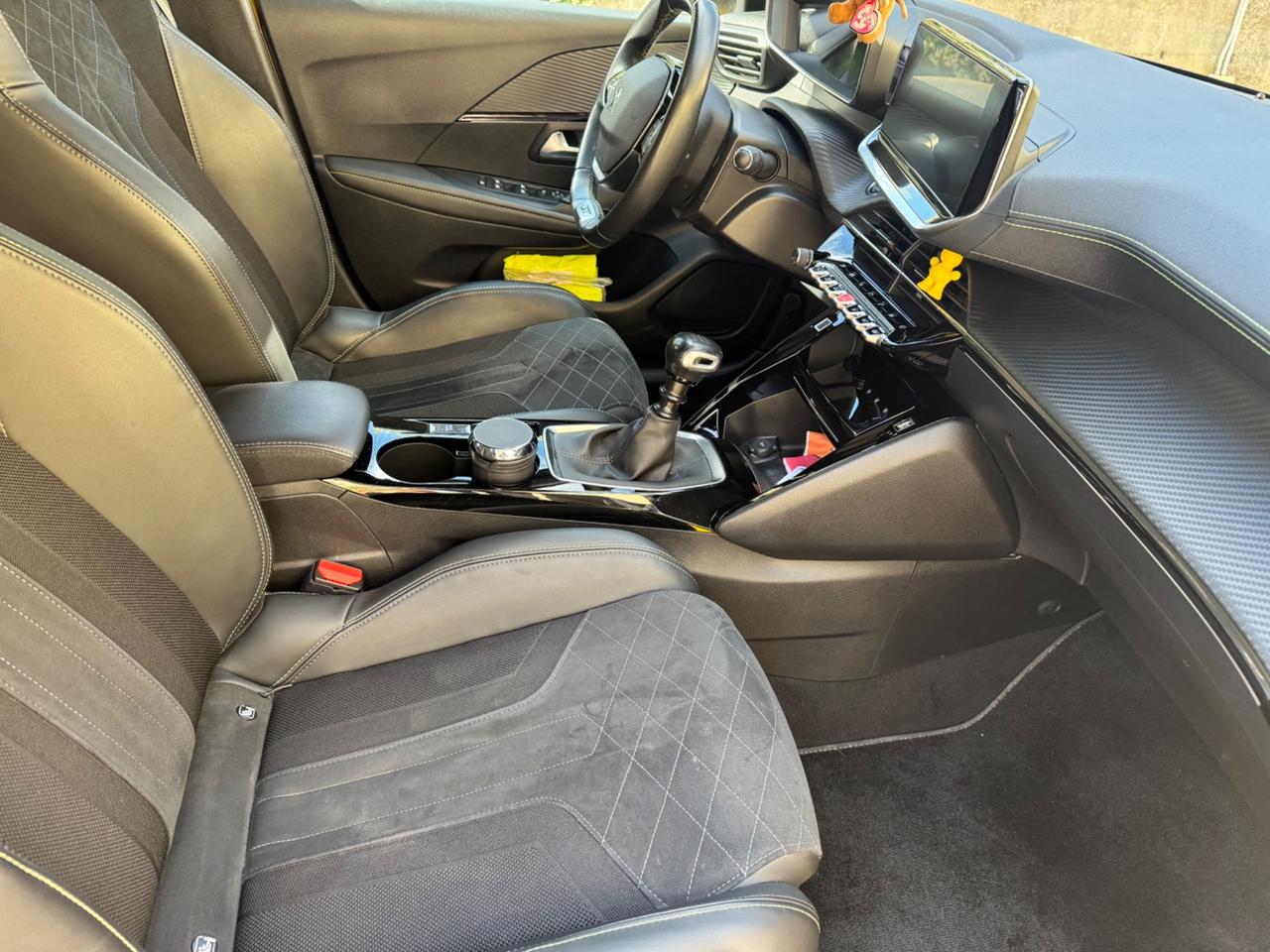 Peugeot 208 PureTech 100 Stop&Start 5 porte GT