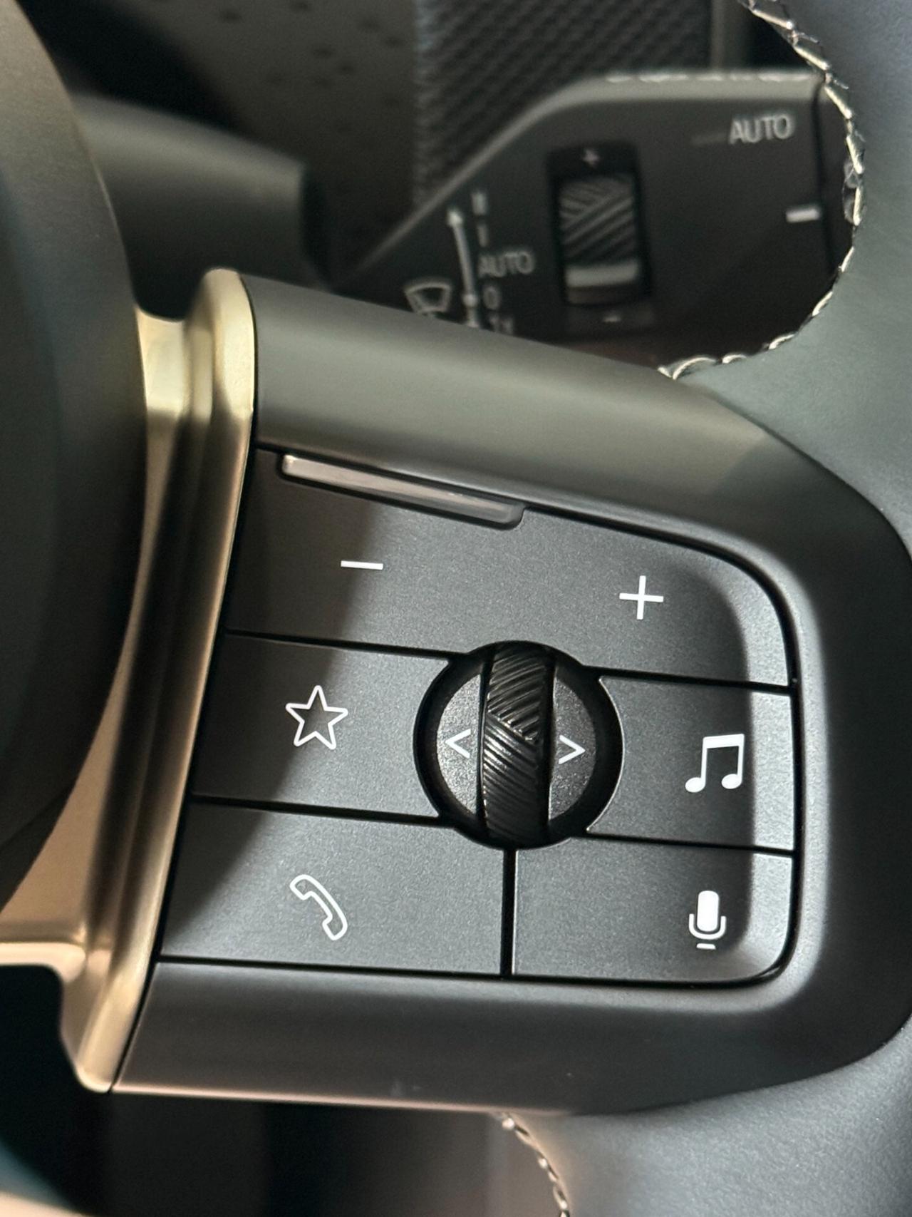 MINI Cooper D Countryman 2.0 Mhev Black Auto Navi Led App conn Cam 19"