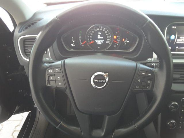 VOLVO V40 D2 Business