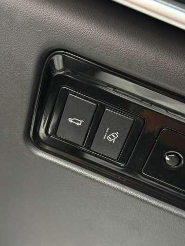 Jaguar F-Pace 2.0d i4 Portfolio awd 240cv Autom. TETTO/FULL