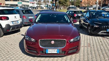 Jaguar XE 2.0 D Turbo Prestige