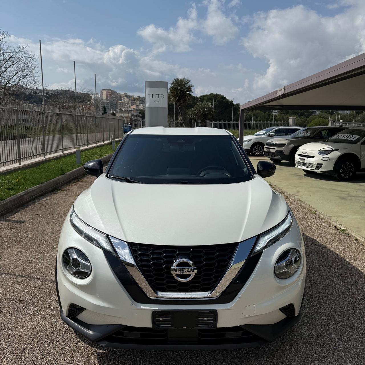 Juke 1.0 DIG-T 114 CV DCT Acenta